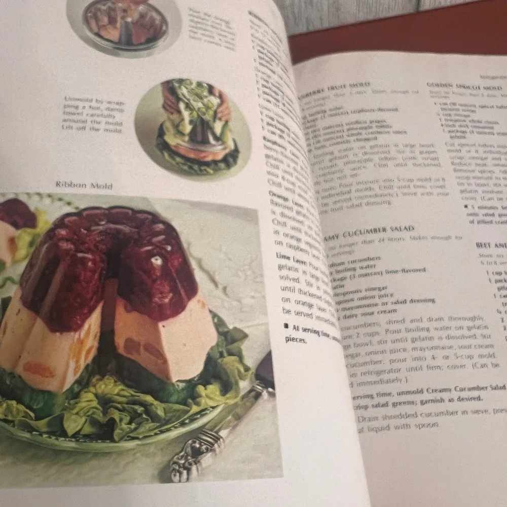 Vtg 1973 Betty Crocker Do-Ahead Cookbook Freezer Refrigerator Recipes Hardcover